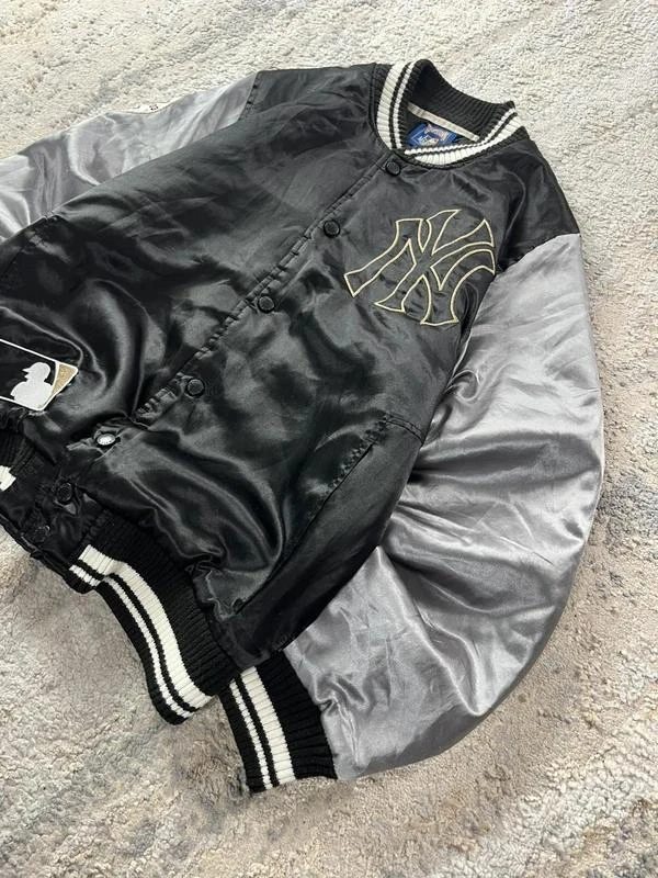 Jaqueta Bomber Majestic New York Yankees vintage dos anos 90 Cinza Preto Tamanho M – photo 2